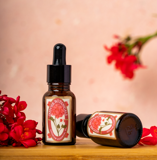 GERANIUM ESSENTIAL OIL